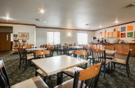 Comfort Inn & Suites Madison North