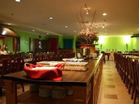 Hotel Seri Malaysia Johor Bahru Отели рядом с достопримечательностью «Заповедник Пальмира»