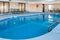 Comfort Suites