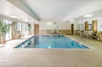 Best Western Grantville/Hershey - Pools