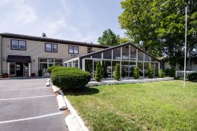 Econo Lodge West Yarmouth on Cape Cod