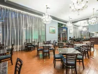 Quality Inn & Suites Bell Gardens-Los Angeles Hotels in Bell Gardens
