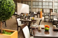 Wingate by Wyndham Kansas City - breakfast