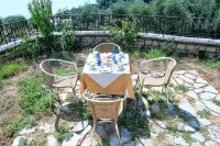 Enjoy Lichnos Bay Village, Camping, Hotel and Apartments