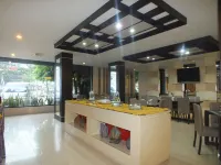 Grand Palace Hotel Hotels in Wajo