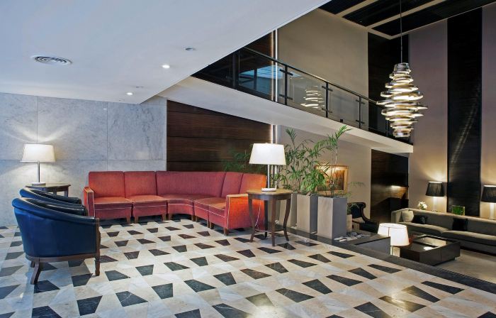 Grand King Hotel