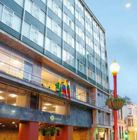Pop Art Hotel Las Colinas Manizales Отели рядом с достопримечательностью «Ecoparque Los Yarumos»