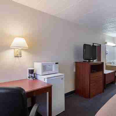 Quality Inn and Suites Worcester Others