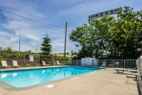 Home2 Suites by Hilton East Haven New Haven - Pools