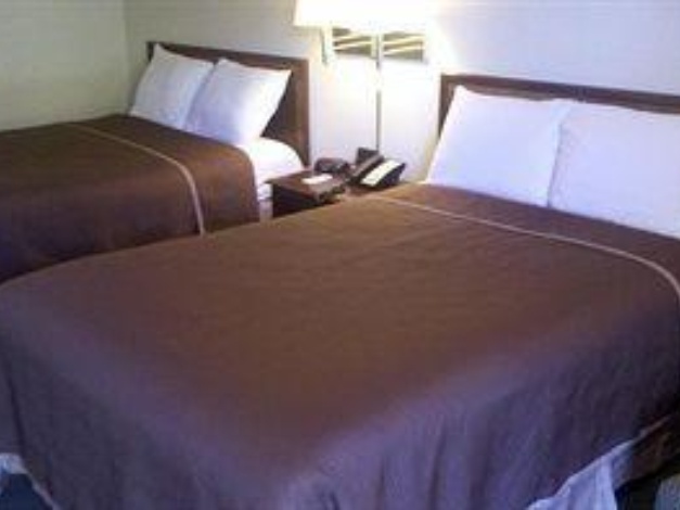 Americas Best Value Inn - Fredericksburg North