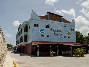 Hotel Capriccio Mare y Restaurante