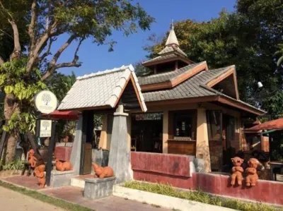 Pai Vintage Garden Resort Hotels in Pai