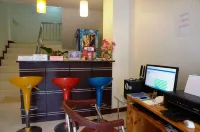 Baan Taweesuk Guest House