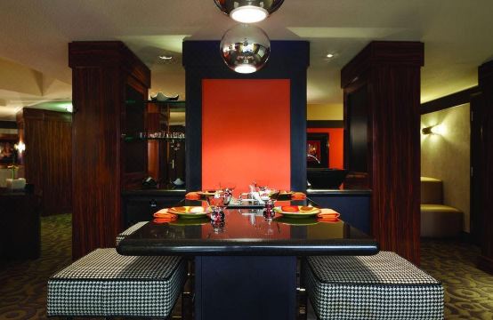 7. 플래닛 할리우드..