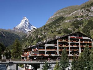 Swiss Alpine Hotel Allalin