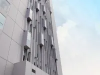 Ra Premiere Simatupang Jakarta Hotels near Taman RS Umum Pusat Fatmawati