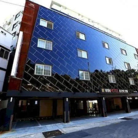 Win Hotel