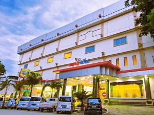 Rocky Plaza Hotel Padang