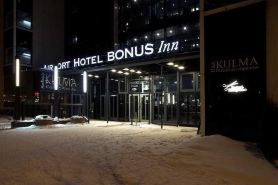 Skyline Airport Hotel