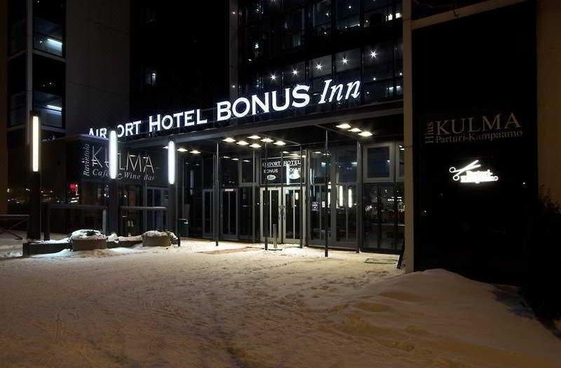 Skyline Airport Hotel