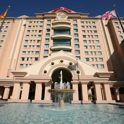 The Florida Hotel & Conference Center in the Florida Mall Hotels near Leroy Hoequist Park