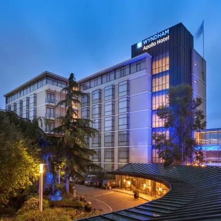 Apollo Hotel Amsterdam, a Tribute Portfolio Hotel Отели рядом с достопримечательностью «Зяудерамстел»