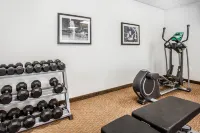 Sleep Inn & Suites Grand Forks Alerus Center - gimnasio