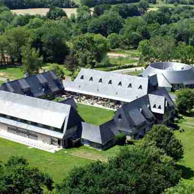 Les Manoirs de Tourgéville Hotel Exterior