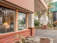 Quality Inn Downtown Convention Center Hotels near Oregon Convention Center