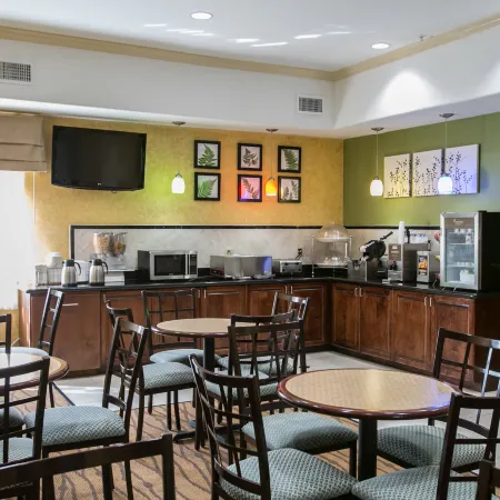 Sleep Inn and Suites Downtown Houston Отели рядом с достопримечательностью «Станция хьюстонского скоростного трамвая Preston»