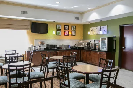 Sleep Inn and Suites Downtown Houston Отели рядом со станцией Houston, TX Railway Station