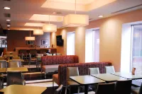 Delta Hotels Beausejour - Aamiainen