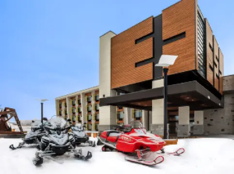 Hôtel Universel, Centre de congrès Rivière-Du-Loup