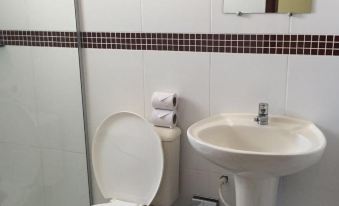 Hotel Trilhos de Minas - Housity