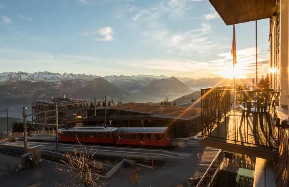 阿爾皮納餐廳酒店