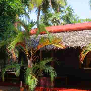 Naaval Beach Villa & Rooms Hotel Exterior
