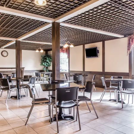 The Blu Hotel Blue Ash Cincinnati, Ascend Hotel Collection