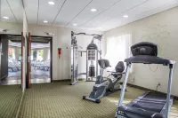 Quality Suites - Gym