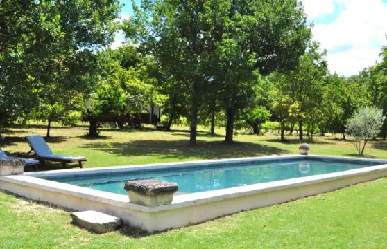 魯洛特波西米住宿加早餐旅館