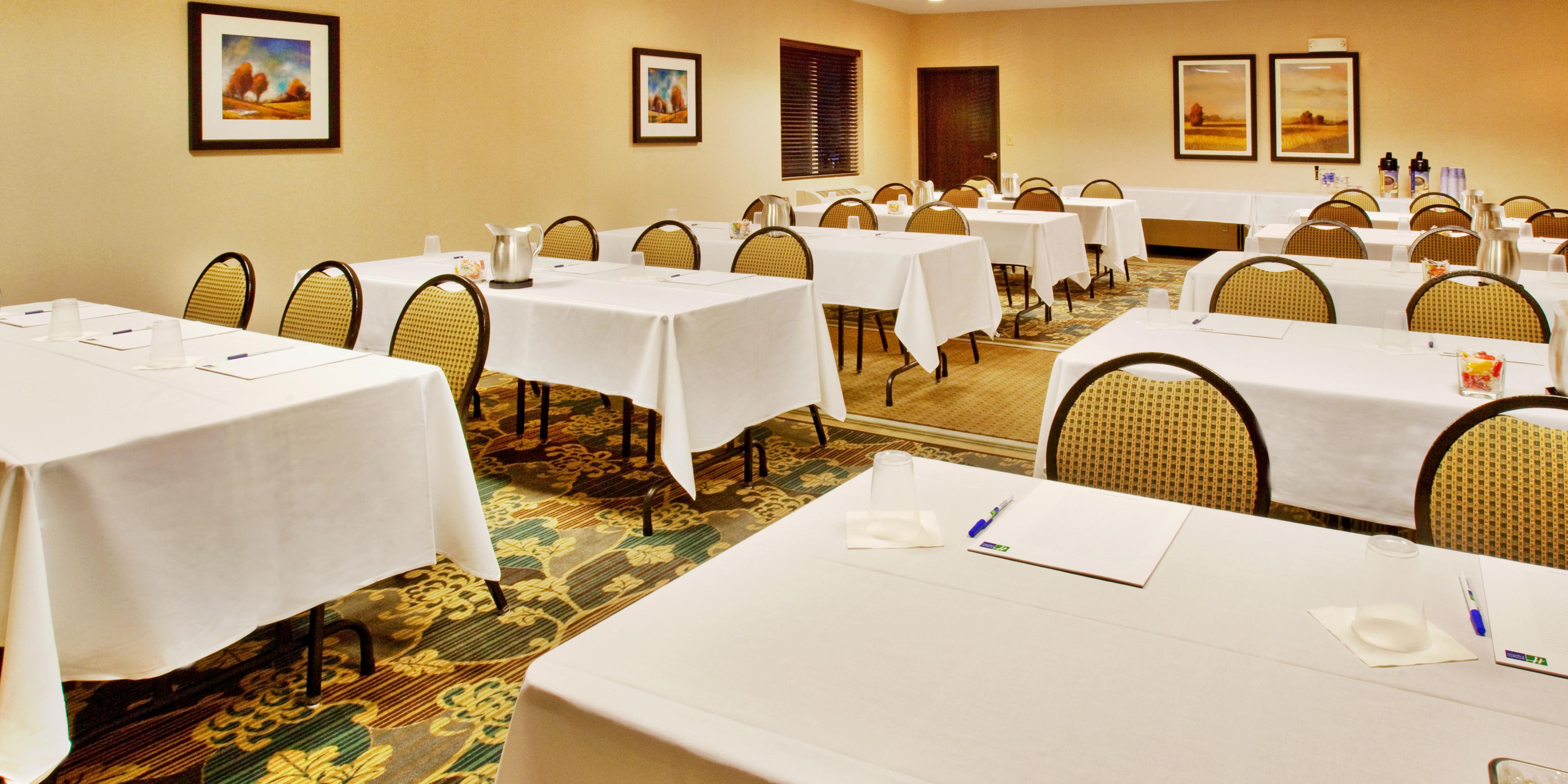 Holiday Inn Express Hotel & Suites Altoona-Des Moines, an Ihg Hotel