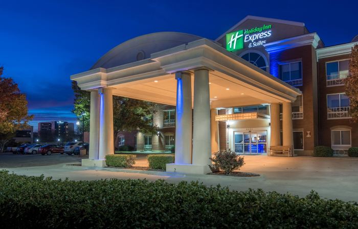 Holiday Inn Express & Suites PLANO WEST – FRISCO by IHG