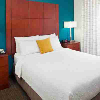 Residence Inn Dallas Addison/Quorum Drive Rooms