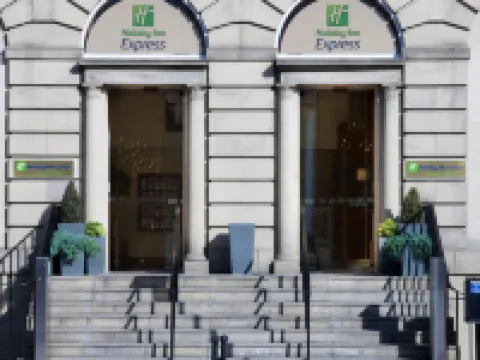 Holiday Inn Express EDINBURGH CITY CENTRE by IHG Hotels in Edinburgh
