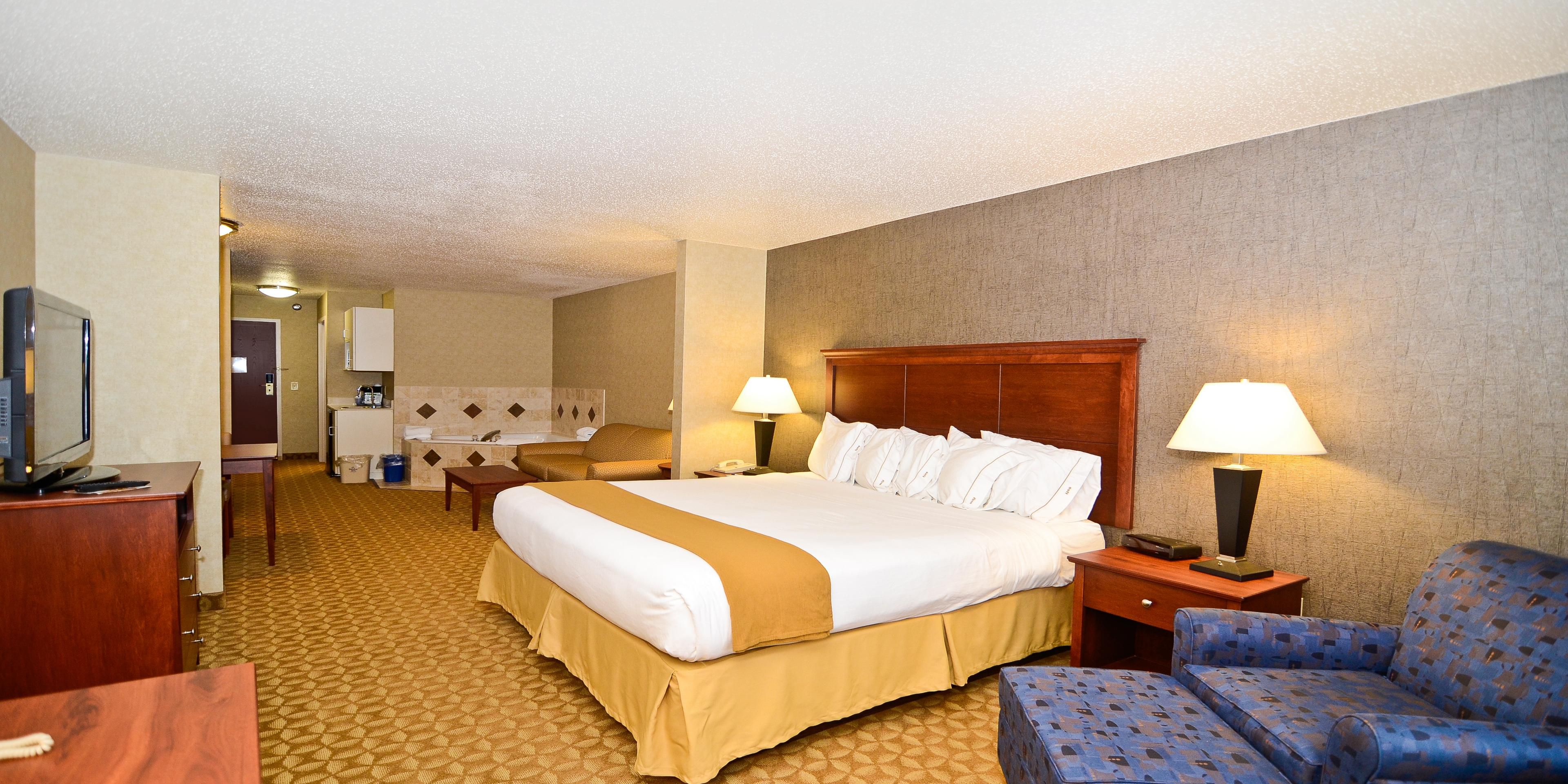 Holiday Inn Express Hotel & Suites Fort Atkinson, an Ihg Hotel