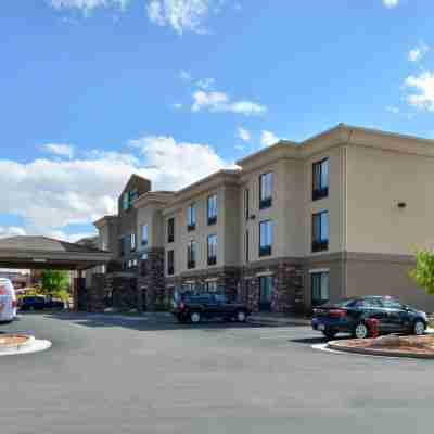 ホリデイ イン エクスプレス & スイーツ ペイジ - レイクポウエル エリア by IHG Hotel Exterior