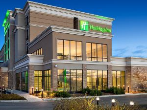 Holiday Inn & Suites Red Deer South