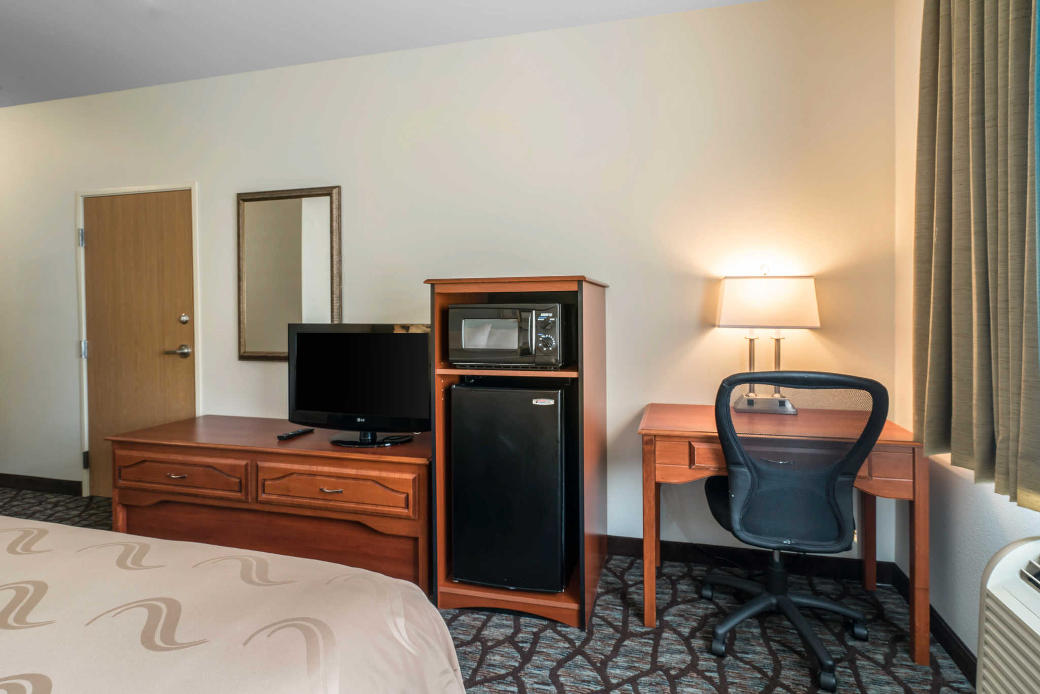 Quality Inn & Suites at Olympic National Park