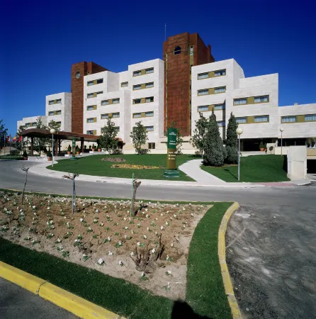 Parador de Salamanca Отели в г. Кампо де Саламанка