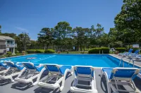 Blue Rock Resort - Bãi biển