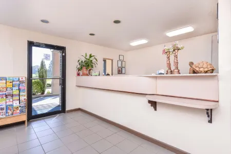 阿克沃斯溫德姆唄盟飯店